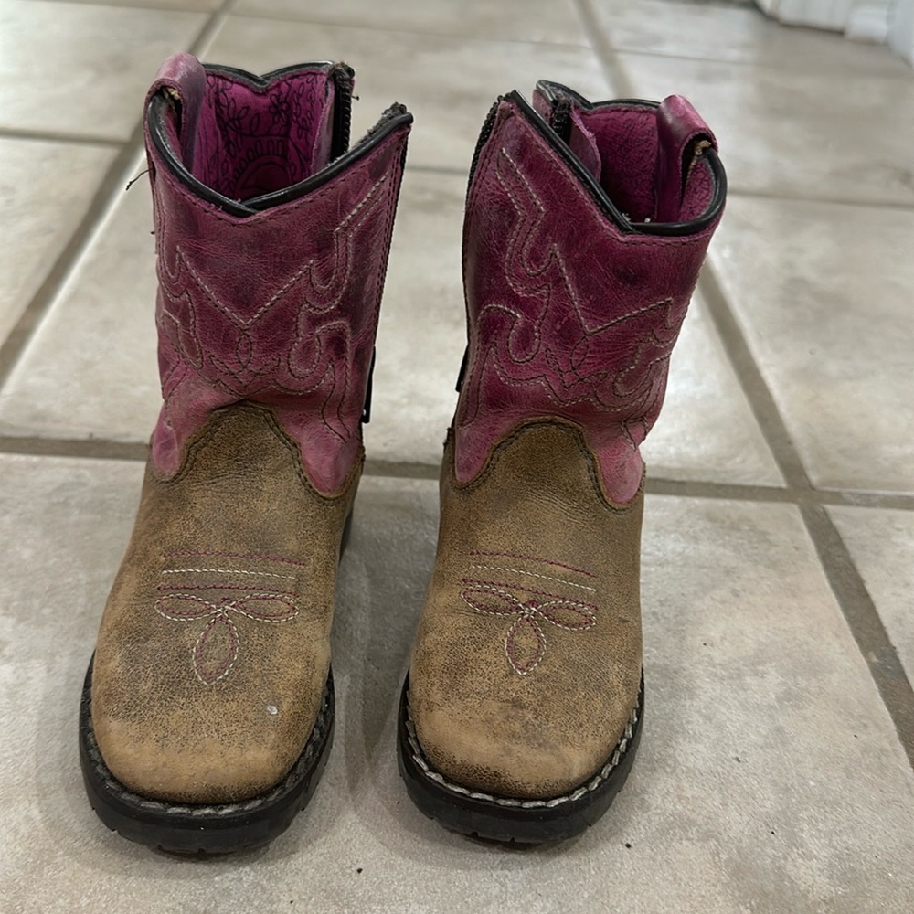 Little girl smoky mountain boots